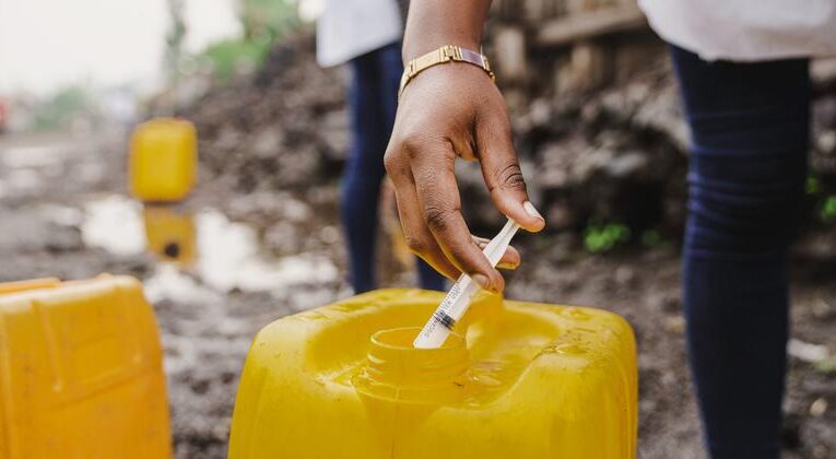 World News in Brief: Cholera surges worldwide, DR Congo update, WHO leads global health emergency exercise