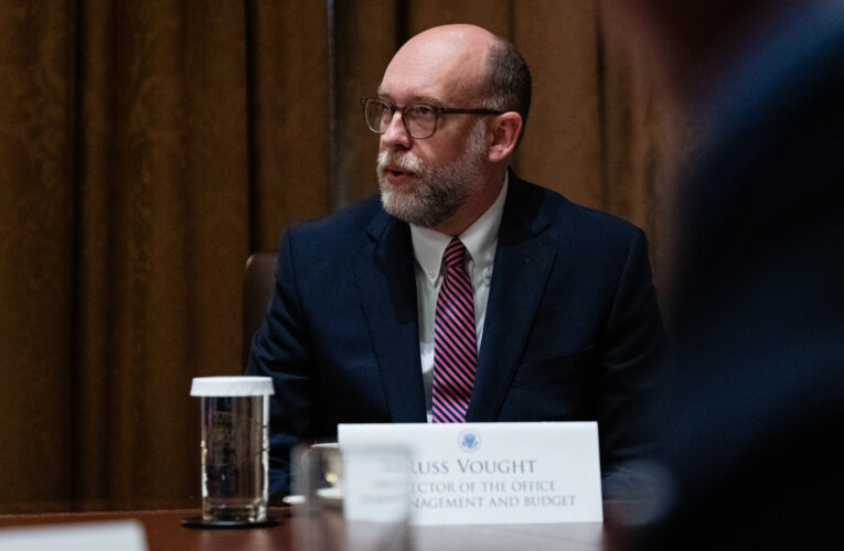 Bipartisan House and Senate Leaders Urge White House to Restore Spending Website