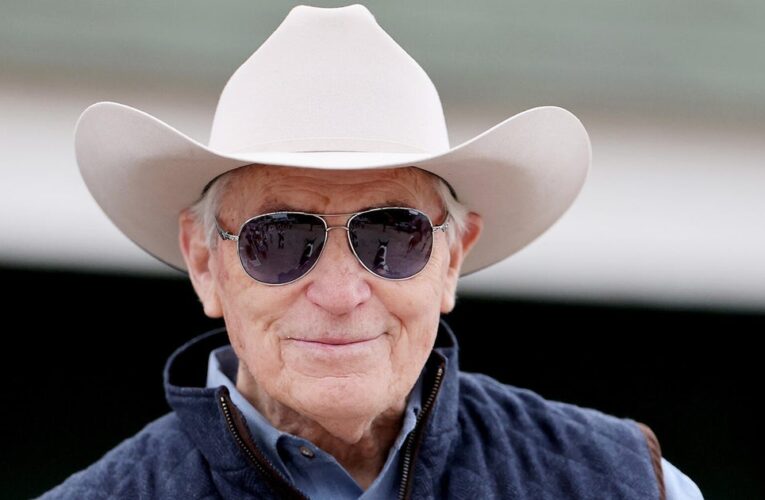 Legendary horse trainer D. Wayne Lukas dies