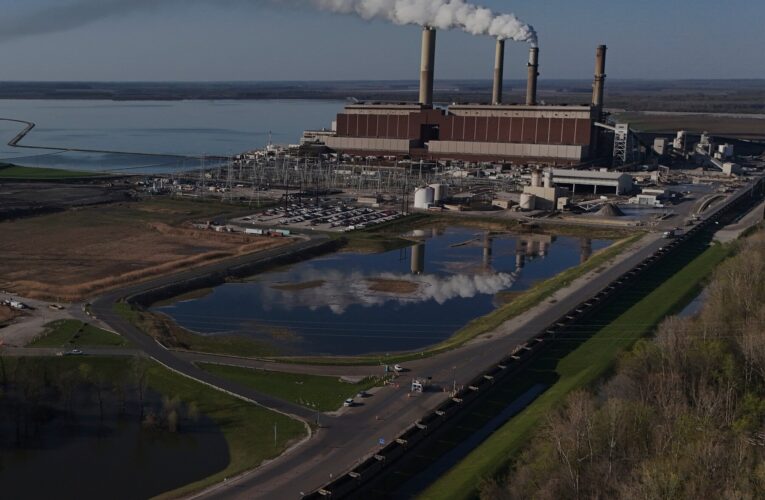 A Bill That’s Big for Fossil Fuels, Not So Beautiful for Clean Energy