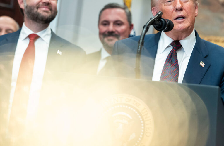 Trump Sharpens Sanctions Threat on Russia, While Admitting It May Not Work