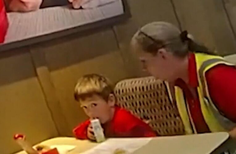 Florida 5-year-old sneaks out to grab a sandwich at Chick-fil-A