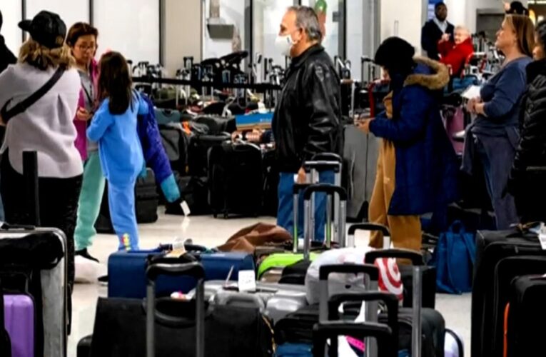 Trump administration drops proposed rule offering cash to passengers of disrupted flights