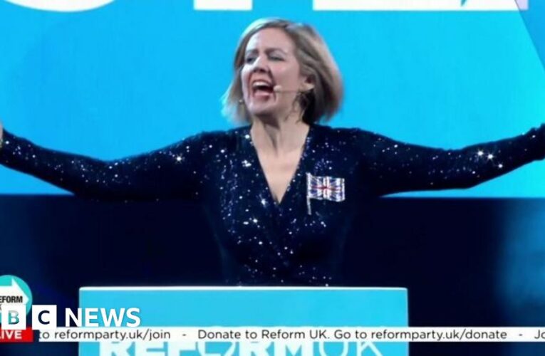 Reform's Andrea Jenkyns sings at party conference