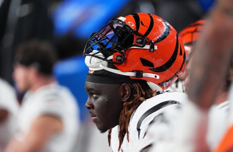 Bengals need to find their way on offense without Burrow after being dominated again