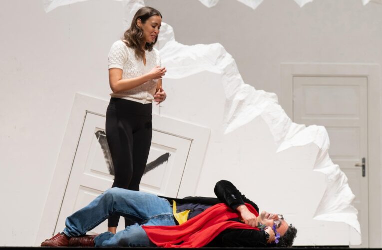 Rolando Villazón directs opera at the world's top houses while still singing